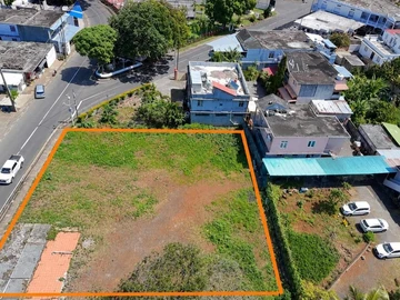 Commercial Land