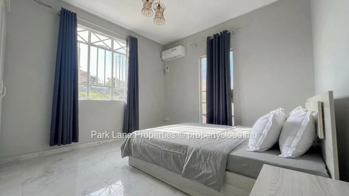 Appartement confortable et joliment rénové de 3 chambres à Trou-aux-Biches