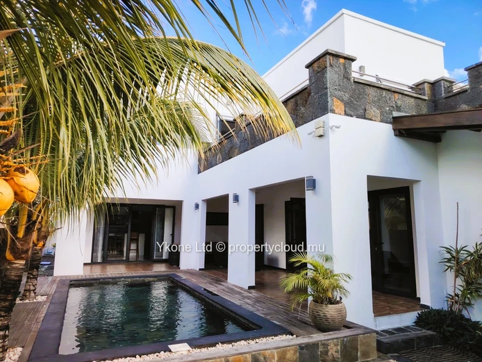 House To Rent In Trou aux Biches