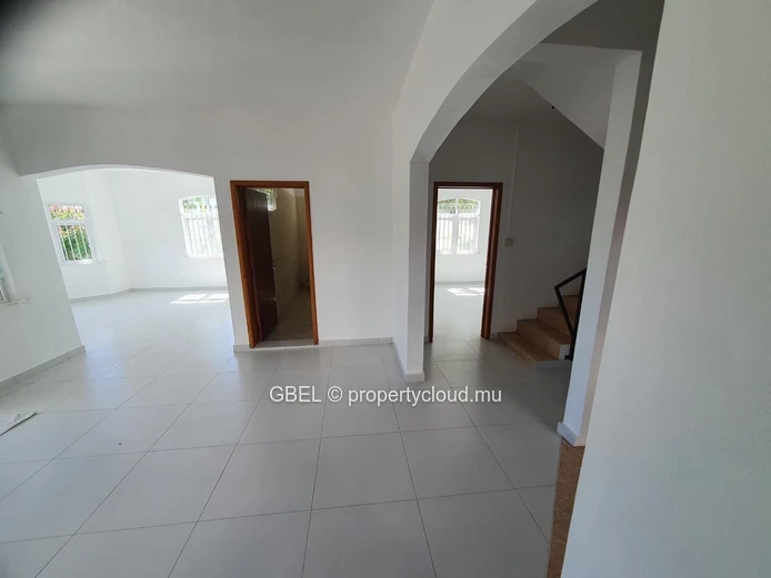House For Sale – Pereybere