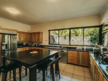 4 Bedroom Villa