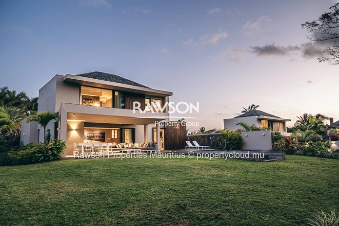 3 Bedroom Golf Estate For Sale in Bel Ombre