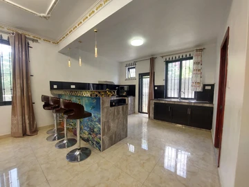 Townhouse, Duplex de 3 Chambres