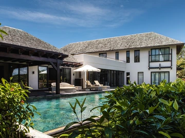 5 Bedroom Villa