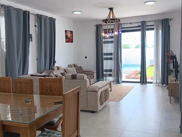 4 Bedroom Villa