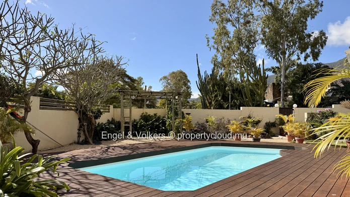 Furnished 4-Bedroom Family Home with Private Pool in Petite Rivière Noire