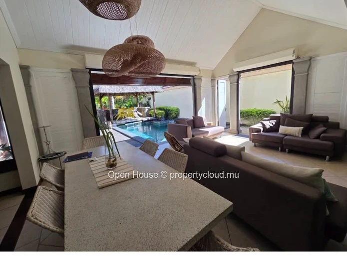 Furnished 1-Bedroom Villa with Private Pool in Pereybere
