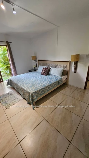 Villa La Gaulette 3 Bedrooms Mur13. 9Million