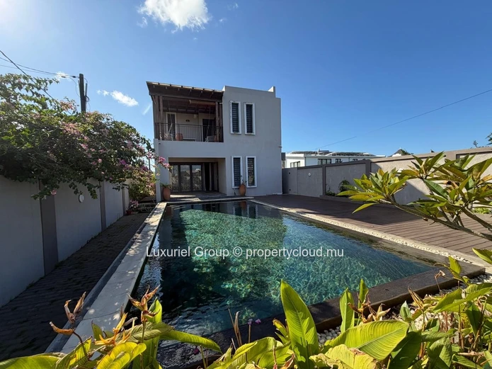Family Villa with Private Pool for Rent