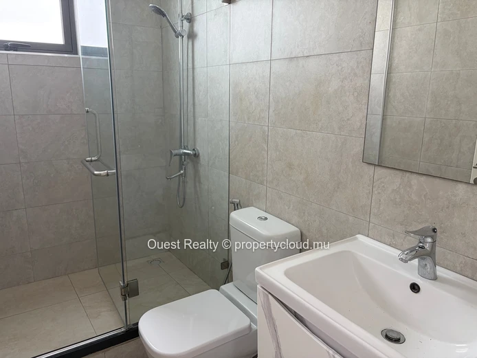 Pereybere | 2-Bedroom Apartment For Rent