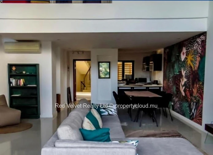 Luxury Beachfront Villa for Rent in Bain Boeuf | Coin de Mire Views