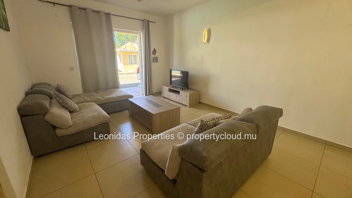 2 bedrooms apartment with pool