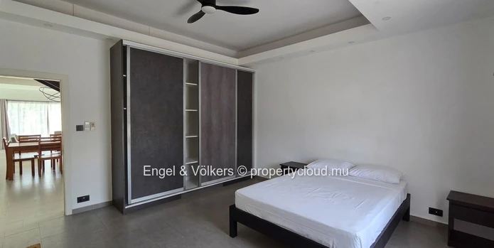 Elegant Fully Furnished 4-Bedroom Villa in the Heart of Pereybere