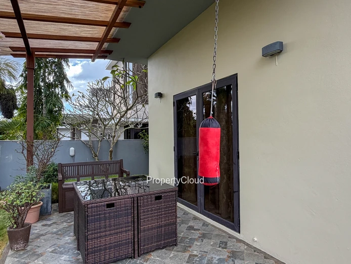 For Rent | 3-Bedroom Ground-Floor Apartment With Private Garden | Morcellement Le Bout Du Monde, Ebène