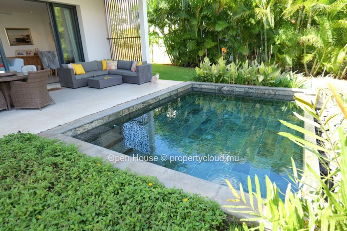 3-Bedroom PDS Villa with Private Pool for Sale in Tamarin