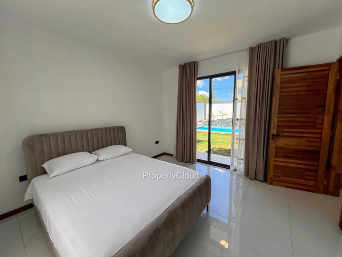 For Rent | Modern 3-Bedroom Villa With Pool | Grand Bay