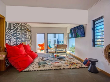 4 Bedroom Villa