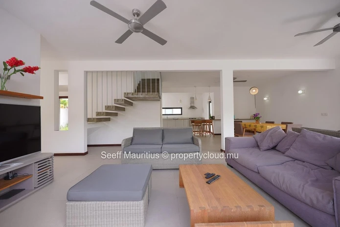 Retraite côtière : villa de 4 chambres à quelques pas de la plage de Trou Aux Biches