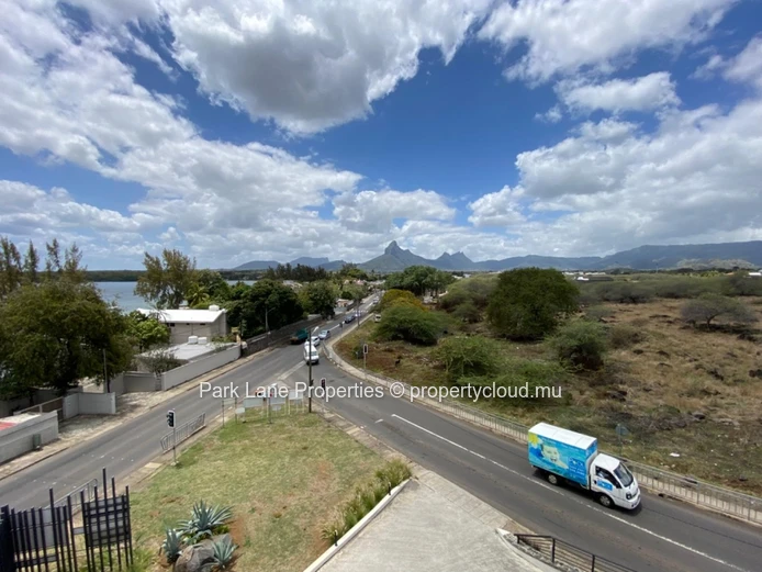 Fitted office space with amazing views