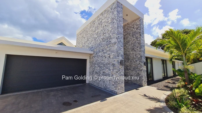 Villa de 4 Chambres – Pereybere