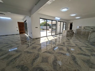 Maison de 5 Chambres