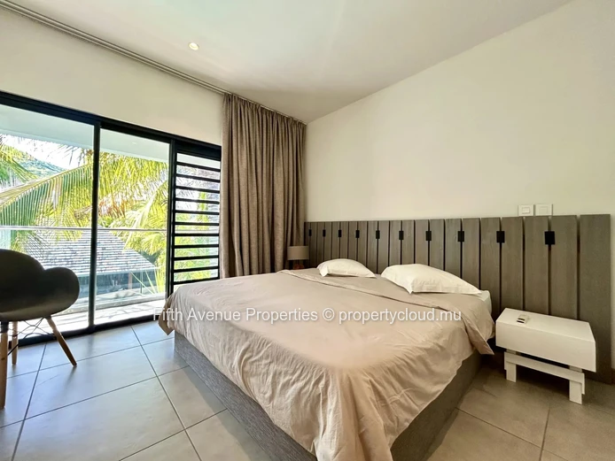 BLACK RIVER - 4 Bedrooms villa with mountain views