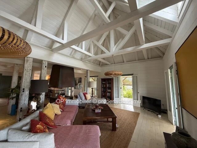Spacious 3-Bedroom House for Sale in Mont Piton with Private Pool on 1,560m² Land