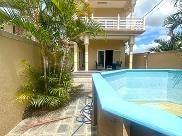 4 Bedroom Villa