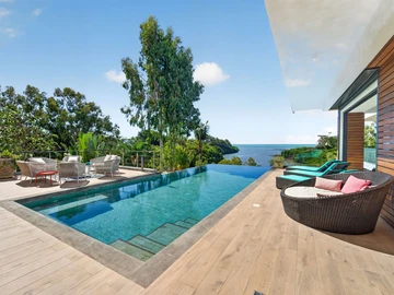 4 Bedroom Villa