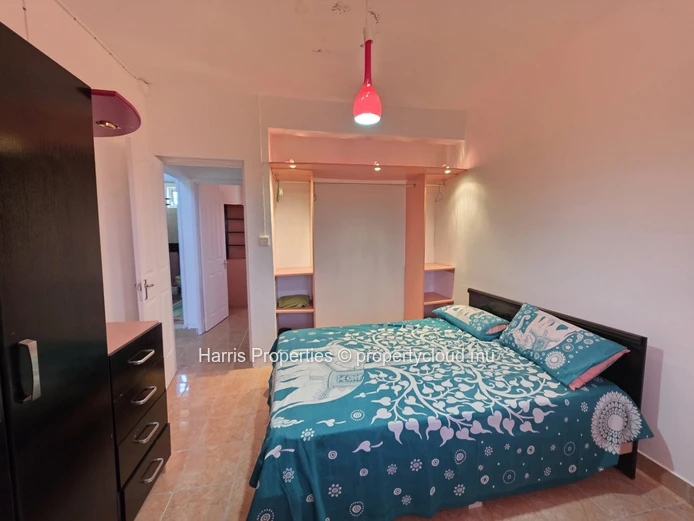 Triplex à vendre à Grand Gaube – Résidence sécurisée