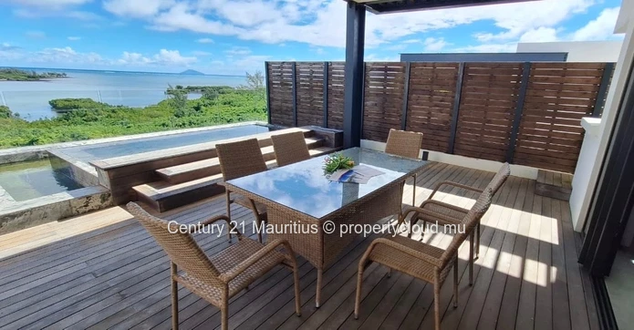 Vue Océan à 180° – Penthouse 3 ch en suite Meublé avec Piscine Privée à St. Antoine