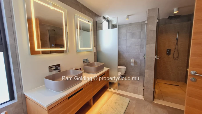 Villa de 4 Chambres – Pereybere