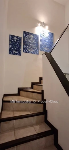 Duplex à louer à Bain Boeuf – 3 chambres avec piscine privée