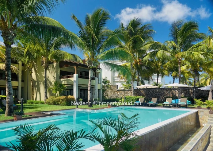 Penthouse Pied dans l'Eau à Louer – Pointe aux Biches