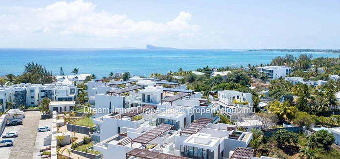 Appartement Neuf Avec Toit Terrasse Prive Vue Mer A Pointe  Aux Canonniers - Ile Maurice