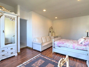 Appartement de 4 Chambres