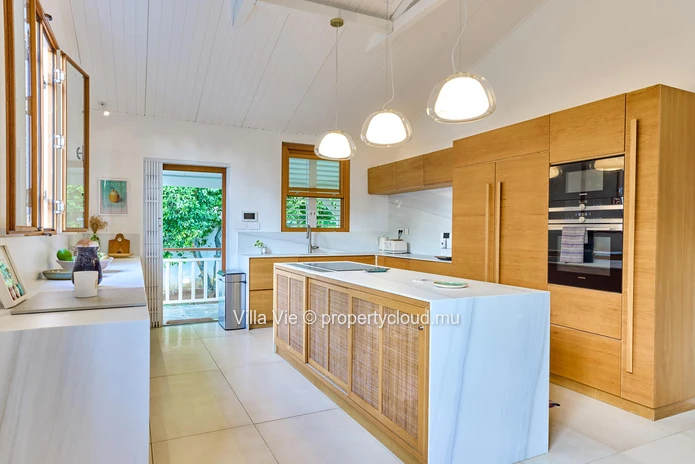 Pereybere - Sublime maison familiale de 5 chambres avec piscine