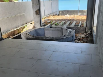 Villa for sale in Baie du Tombeau, Grand Baie, 4 en-suite bedrooms, private swimming pool, sea facing, boat ramp, sea...