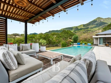 4 Bedroom Villa