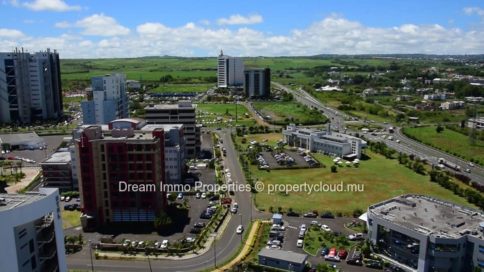 190 Sqm Office For Rent In The Center Of Ebene – Mauritius