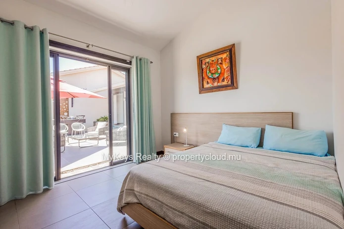 Spacious 4-Bedroom Villa for Rent - Tamarin