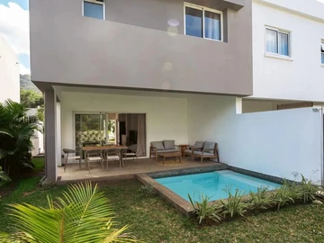 3 Bedroom Townhouse, Duplex