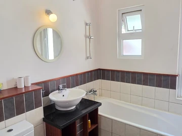 Townhouse, Duplex de 2 Chambres
