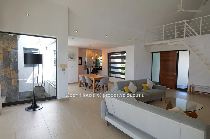 Villa de luxe 4 chambres avec piscine privée à vendre à Péreybère