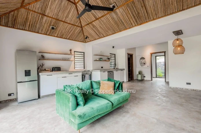 Villa À Vendre À Rivière Noire