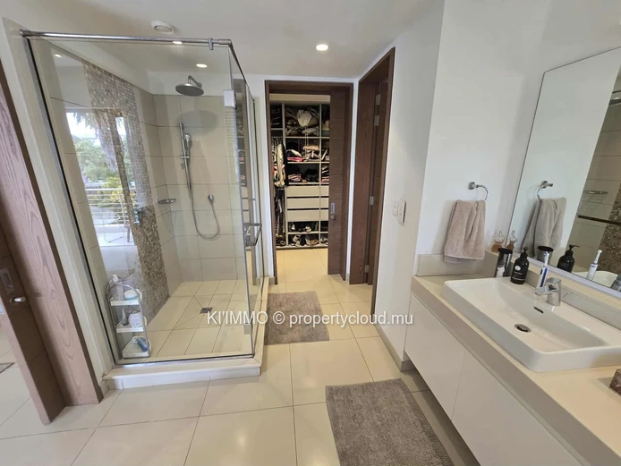 Grand Baie Villa Dolce Vita – Private Beach Access (Accessible to Non-Citizens)