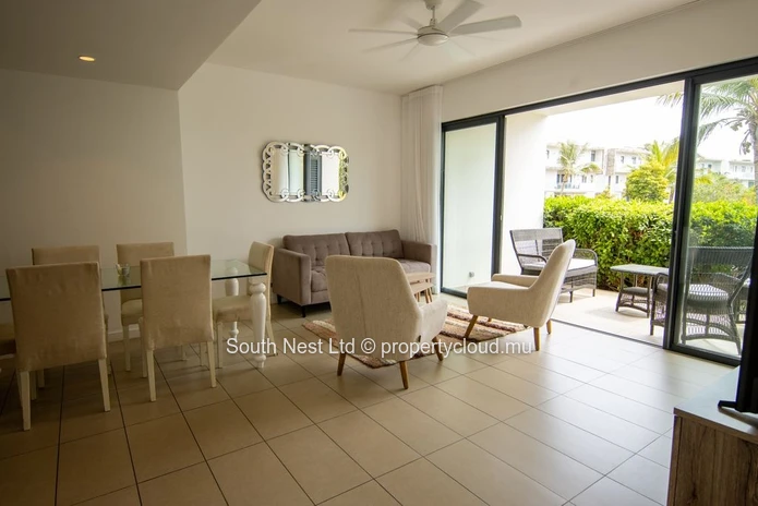 Appartement meublé au rez-de-chaussée avec 3 chambres et jardin 