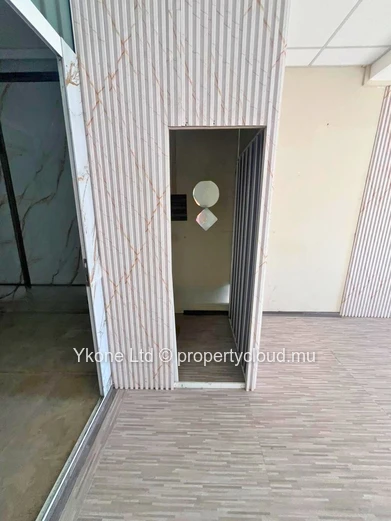 Local Profesionnel À Louer À Pointe Aux Biches