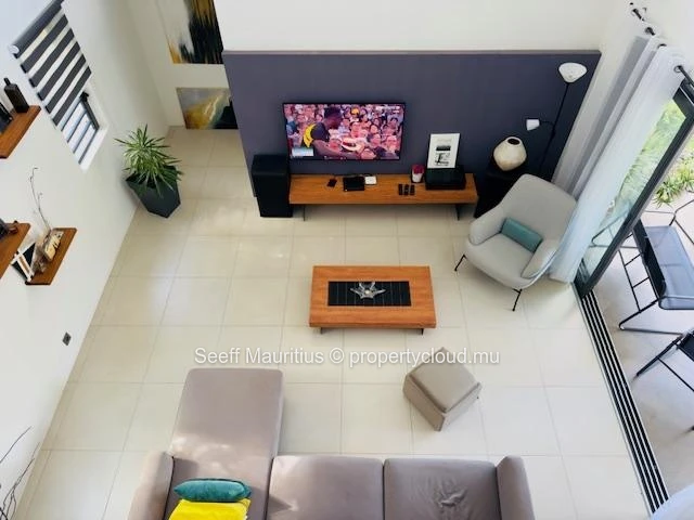 Elegant 2-Storey Home – Morcellement Swan, Pereybere