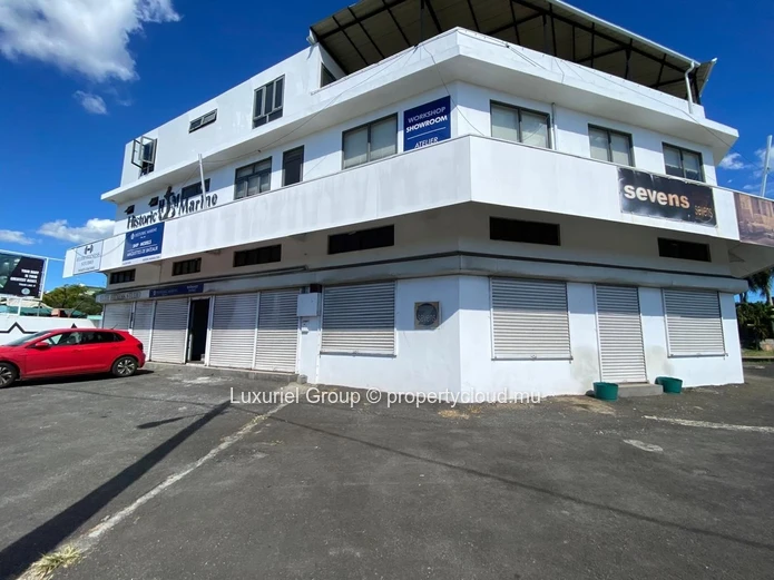 Commercial Building for Rent – First Floor